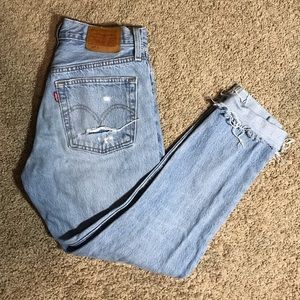 501 High Waisted Levi’s Mom Jeans
